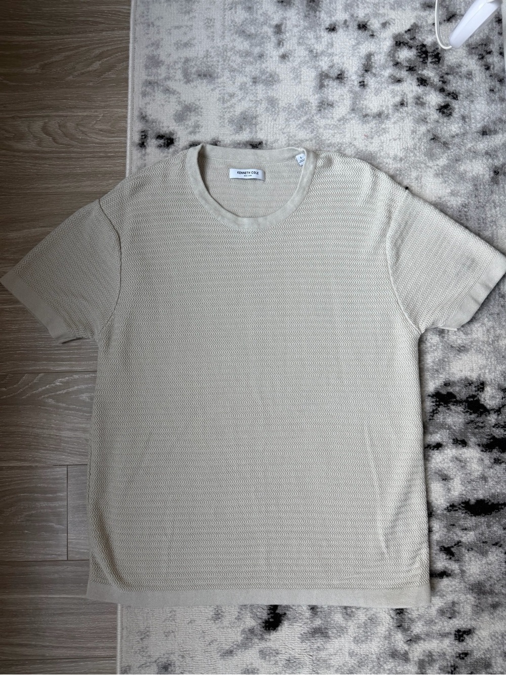 Kenneth Cole Cream Short-Sleeve Textured Knit Tee